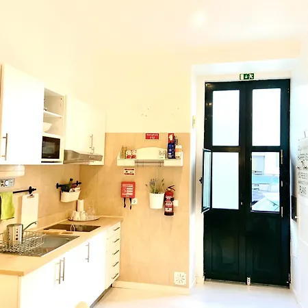 Apartament Alcantara 15 *