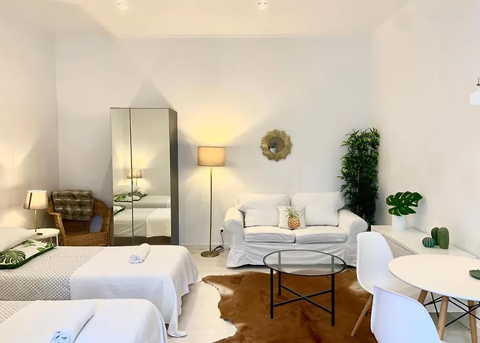 公寓 Alcantara 15 *